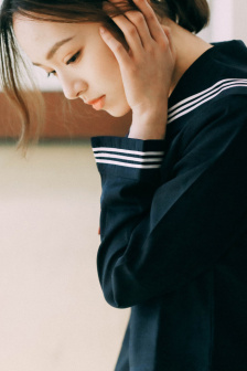 女装蛇精男